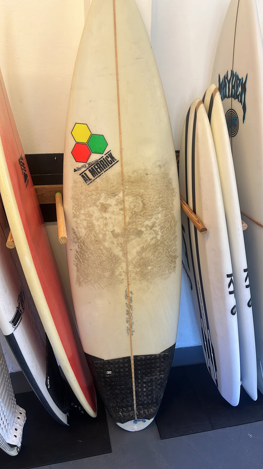Semi Pro Surfboard  Second Hand 6’0
