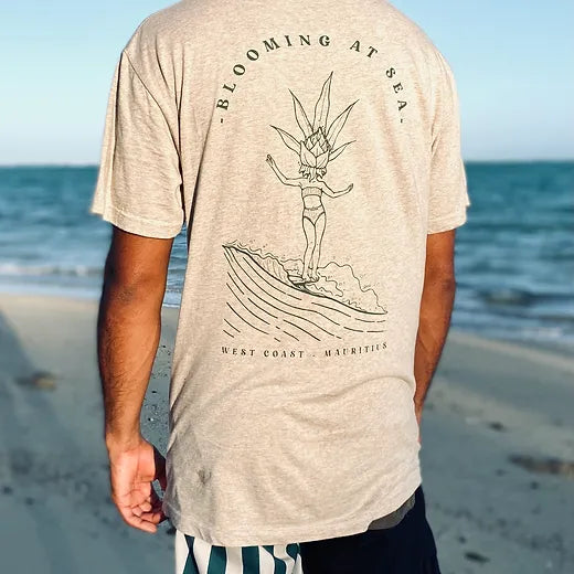 T-shirt Surfeuse